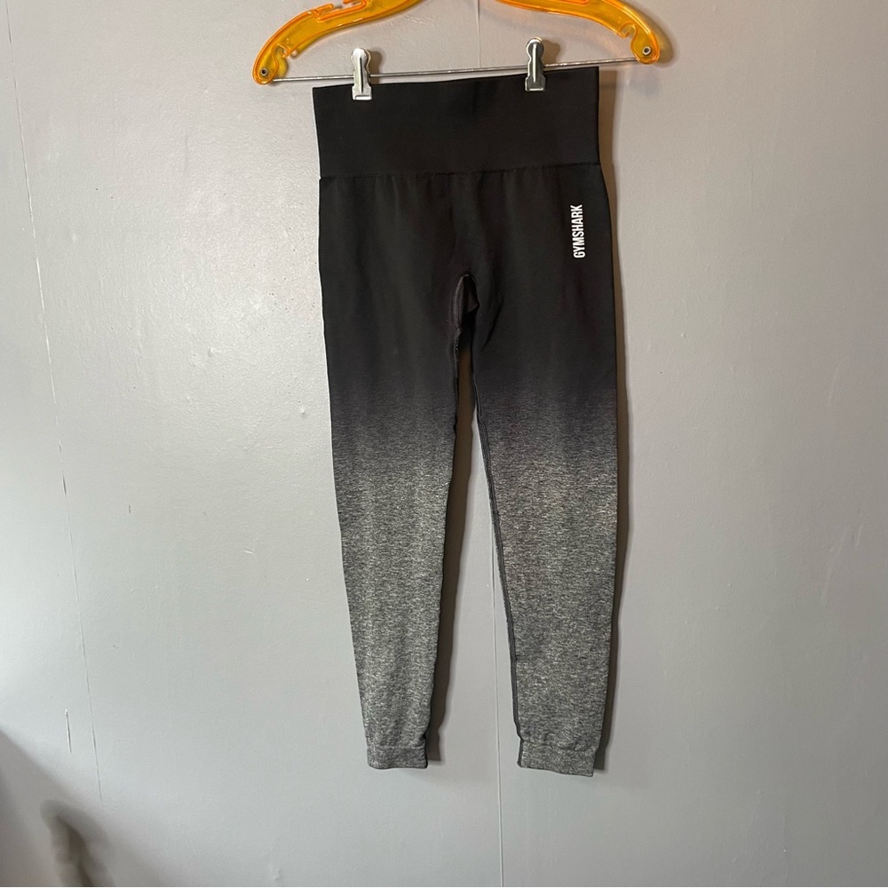 GymShark women's Black and Gray Ombre‎ Compression Leggings size small